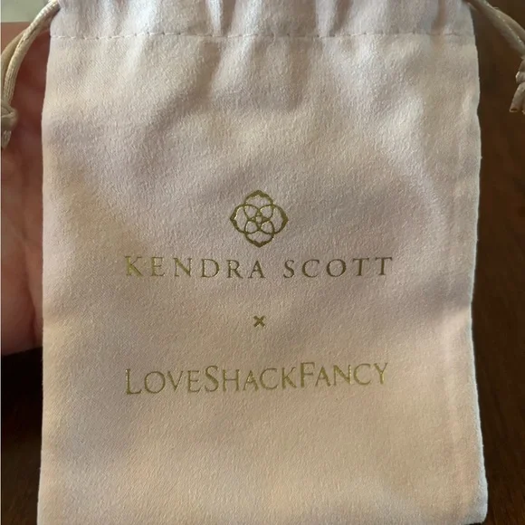 🎀Kendra Scott Love Shack Fancy Elisa purple iris illusion gold bow necklace🎀